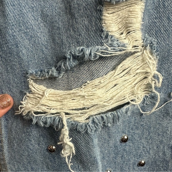 Carmar Emelia Sydney Distressed Knee Studded Raw Hem Button Fly HiRise Jeans 29 - Picture 8 of 16